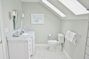 beach-style-bathroom